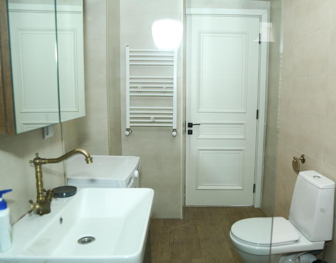 Panchitos Apartment Tbilisi Eksteriør bilde